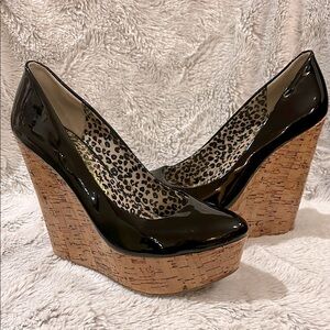 Jessica Simpson Black Patent Leather Wedge Shoes size 7